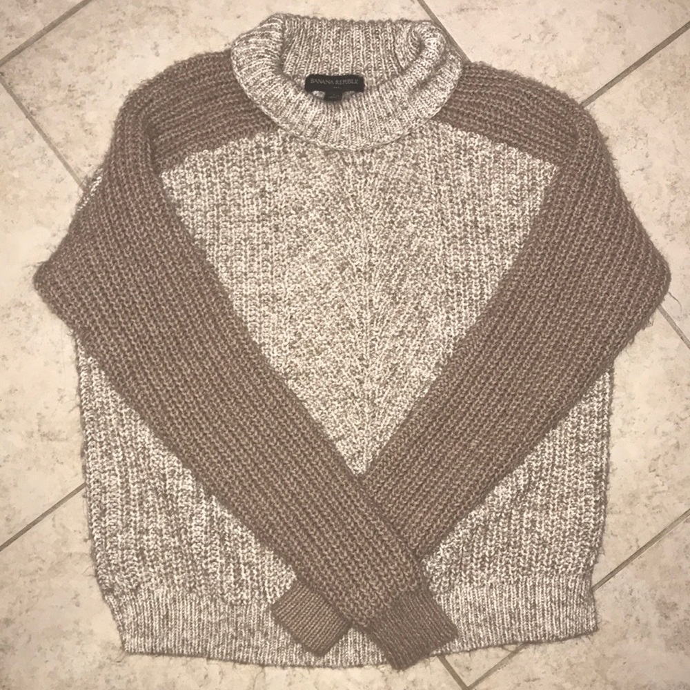 Banana Republic Sweater